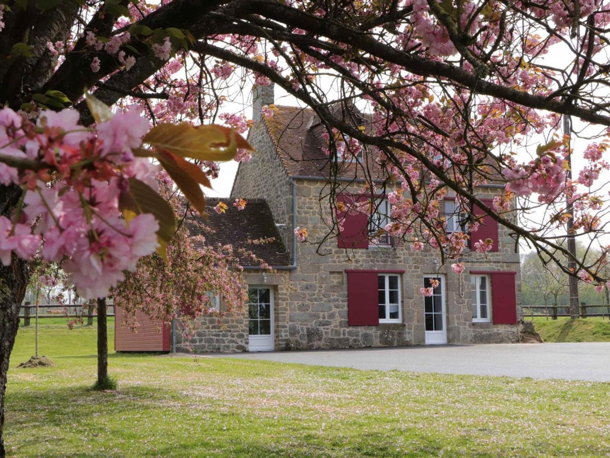 Maison Normande Renovee Avec Grand Jardin, Ideale Pour Famille, Proche Lac Et Randonnees - Fr-1-497-143 Menil-Gondouin Eksteriør billede