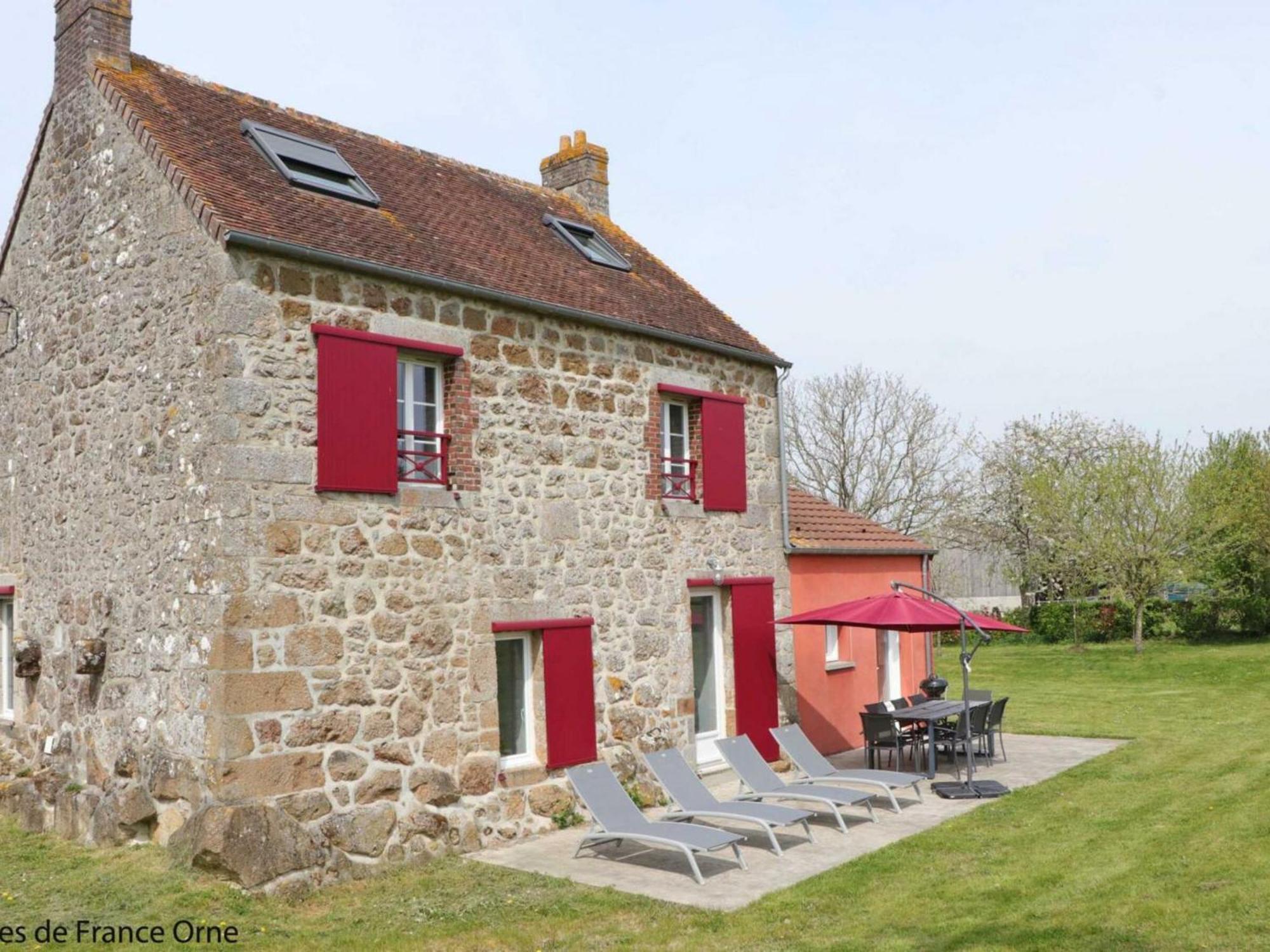 Maison Normande Renovee Avec Grand Jardin, Ideale Pour Famille, Proche Lac Et Randonnees - Fr-1-497-143 Menil-Gondouin Eksteriør billede